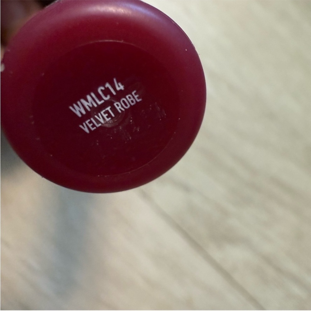 New 3 pack of NYX smooth whip Matte Lip cream velvet robe - Picture 9 of 9
